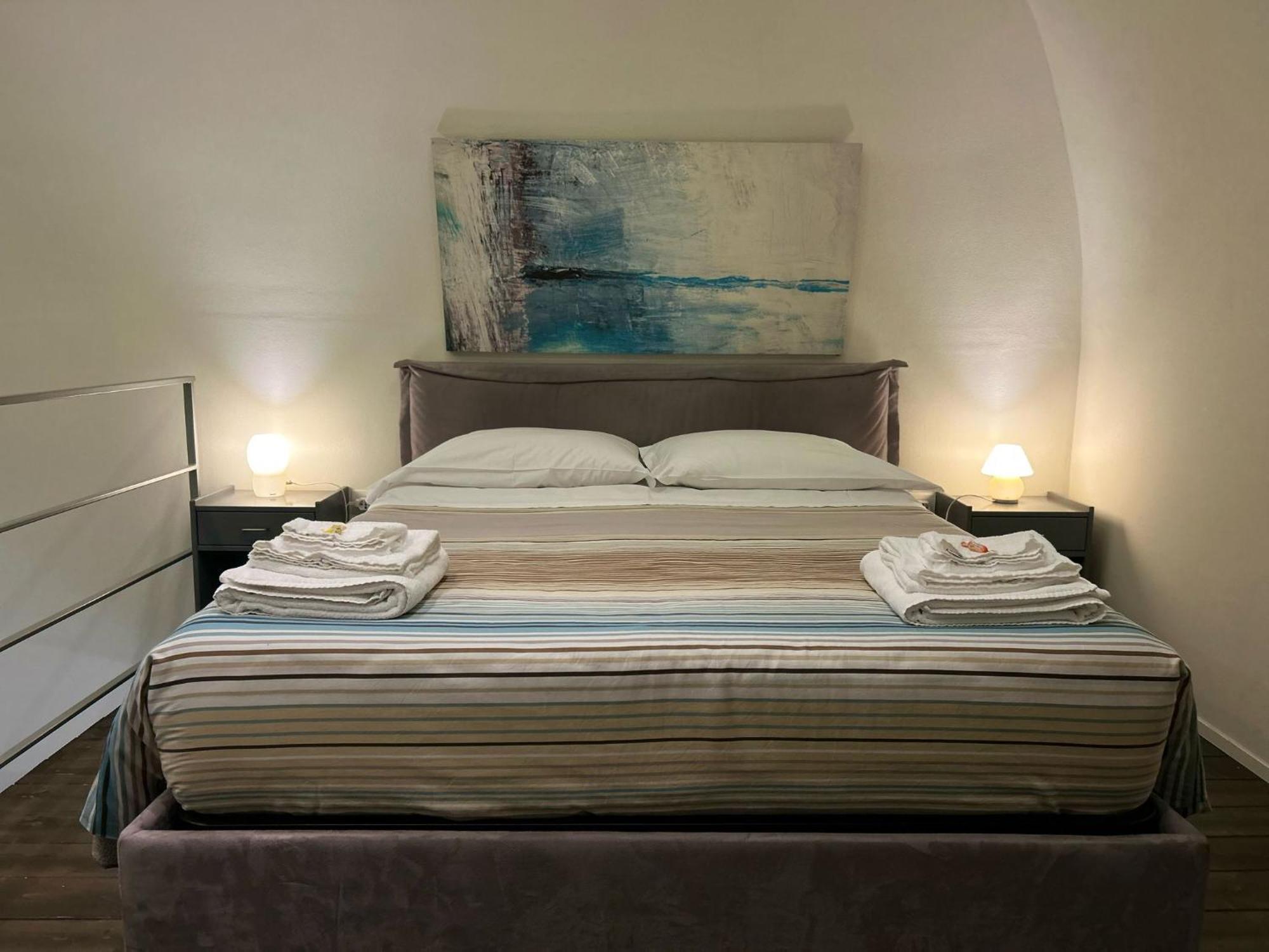Sanbiagio, 25 Guesthouse เนเปิลส์ ภายนอก รูปภาพ